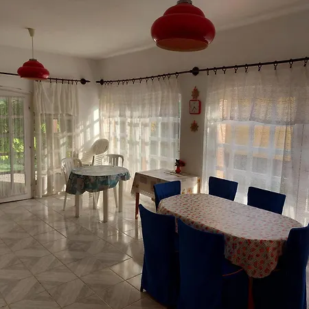 House Retro *
