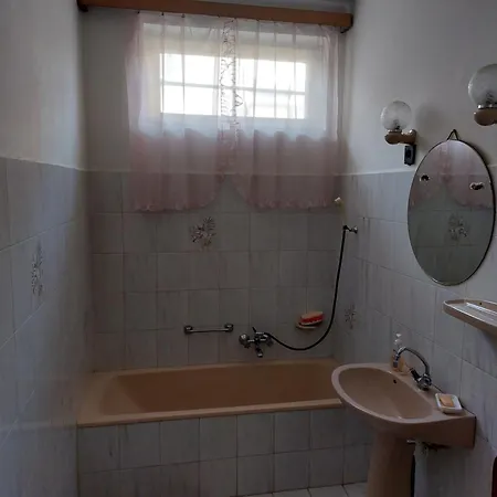 펜션 House Retro Szántód